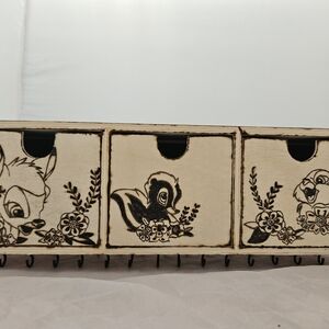 Wooden Animal Engraved Organizer